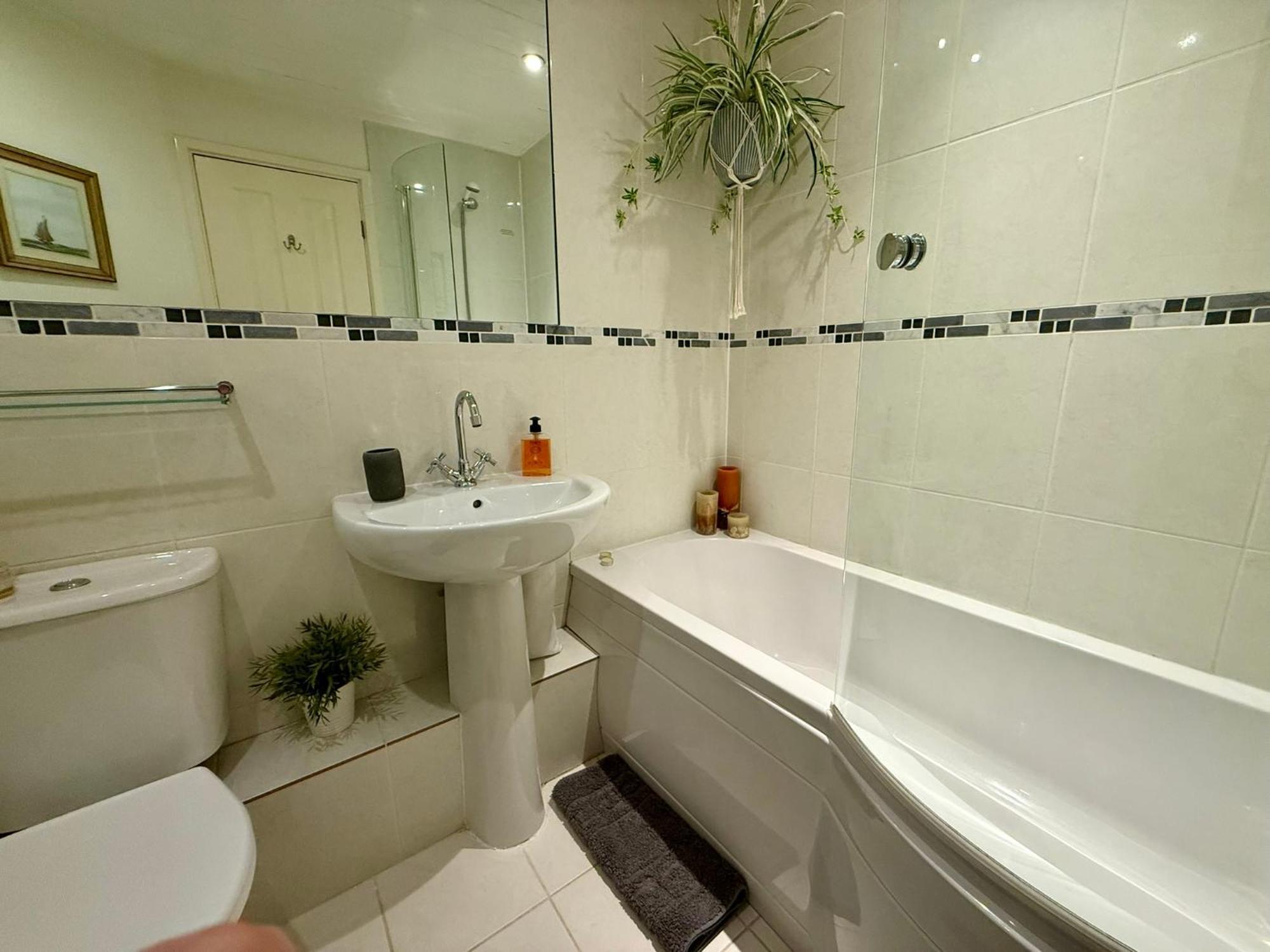 Luxury Kingfisher Lodge, Isis Lake, Within The Cotswold Waterpark 赛伦塞斯特 外观 照片