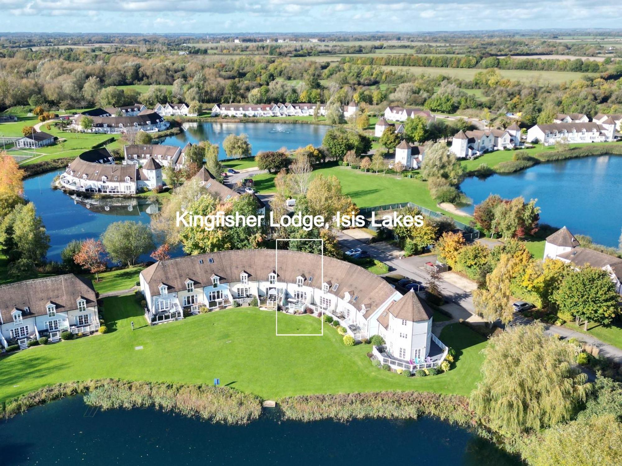 Luxury Kingfisher Lodge, Isis Lake, Within The Cotswold Waterpark 赛伦塞斯特 外观 照片